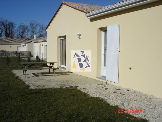 Location Maison 4 pièces 99 m2 Saint Yrieix sur Charente
