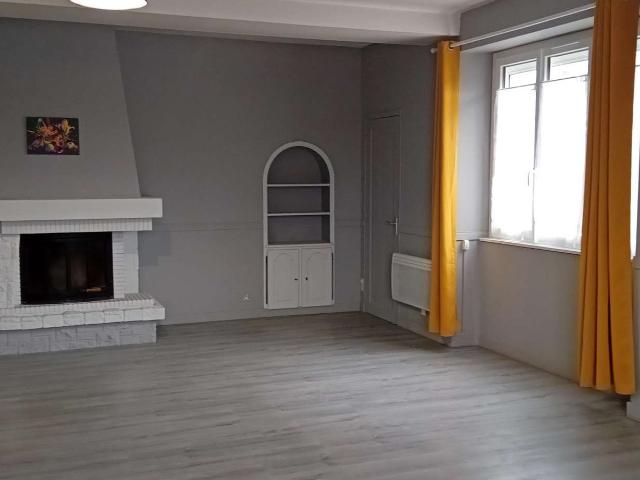 Location maison 4 pièces Candé 49