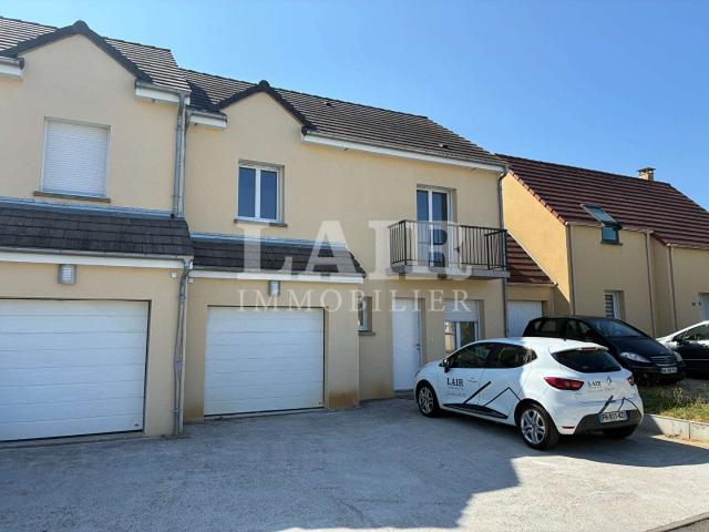 Location maison 4 pièces Cerisé 61