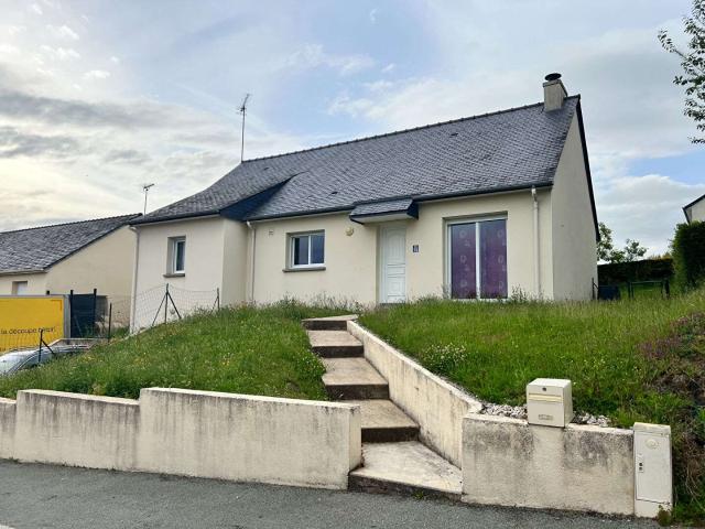 Location maison 4 pièces Brecé 53