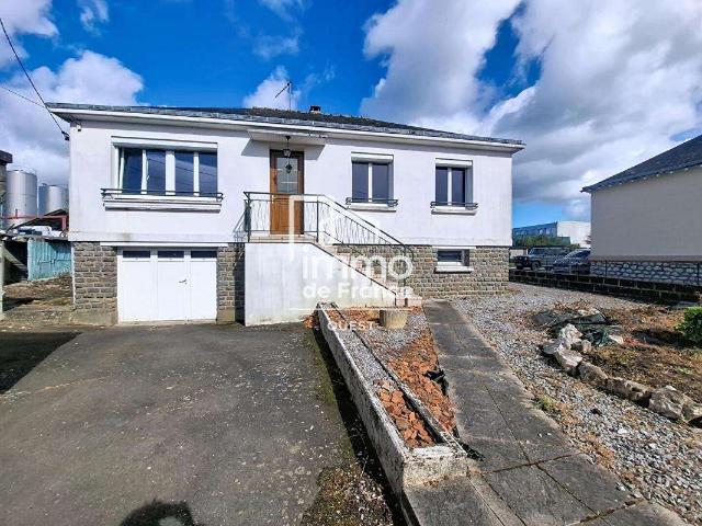 Location maison 4 pièces Évron 53
