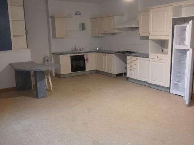 Location maison 4 pièces Fontenay le Comte 85