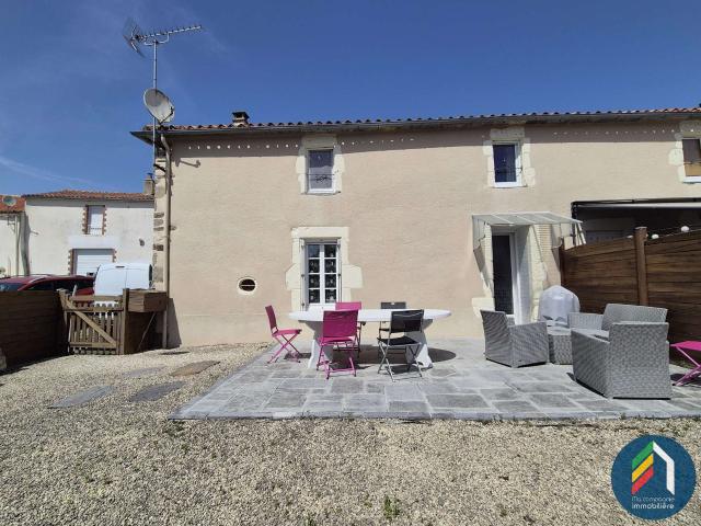Location maison 4 pièces La Meilleraie Tillay 85
