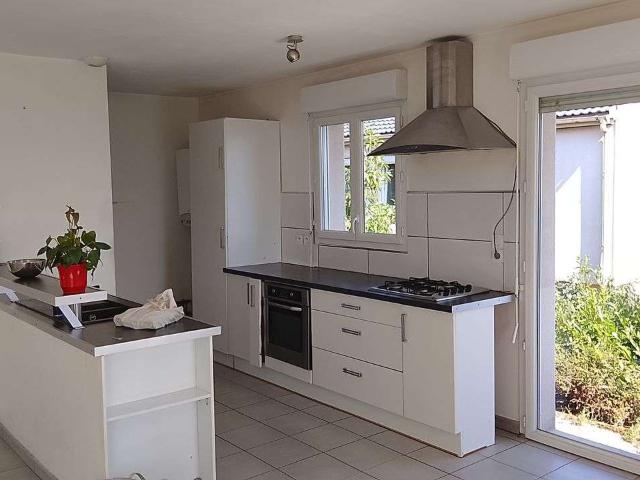 Location maison 4 pièces Larnod 25