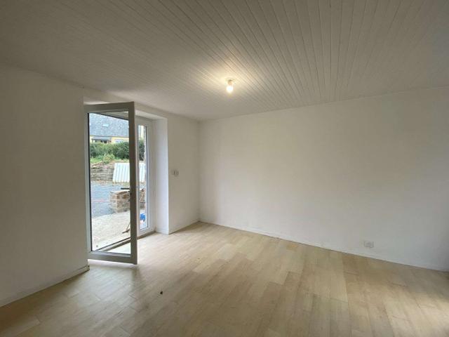 Location maison 4 pièces Le Drennec 29