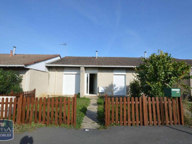 Location maison 4 pièces Saint Pierre Montlimart 49