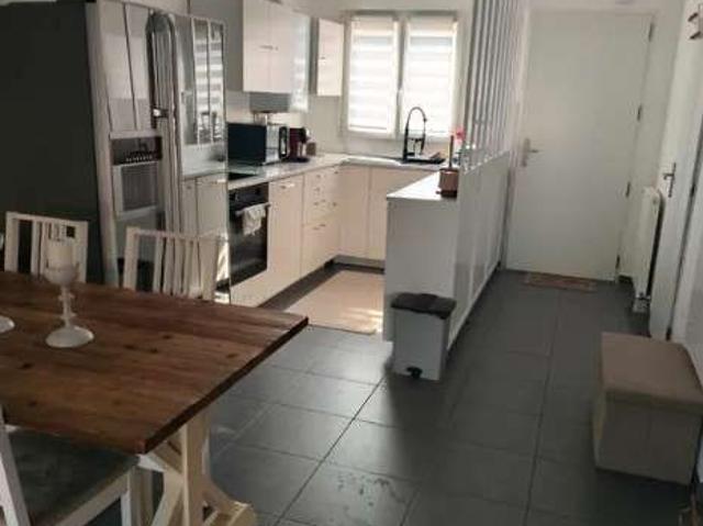 Location maison 4 pièces Tresses 33