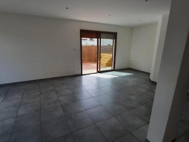 Location Maison 5 pièces 105 m2 Saint Romain le Puy