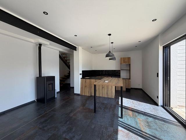 Location Maison 4 pièces 83m²
