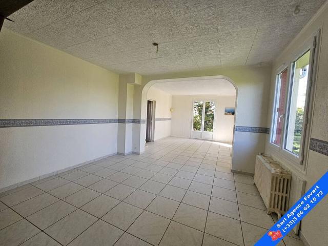 Location Maison 5 pièces 106m² CHAMPLAY 89300