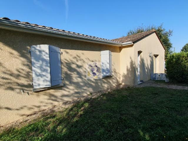 Location Maison 5 pièces 108 m2 Saint Yrieix sur Charente