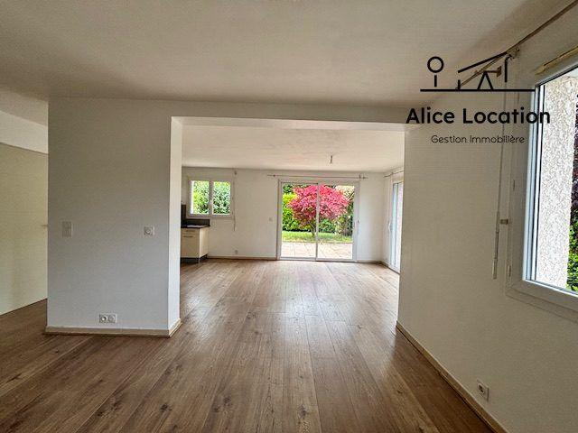 Location Maison 5 pièces 100m² ANTHY SUR LEMAN 74200