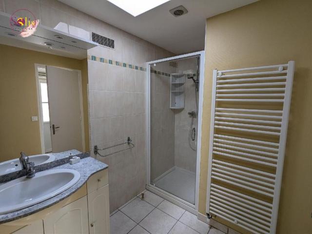 Location Maison 5 pièces 101m² COGNAC 16100