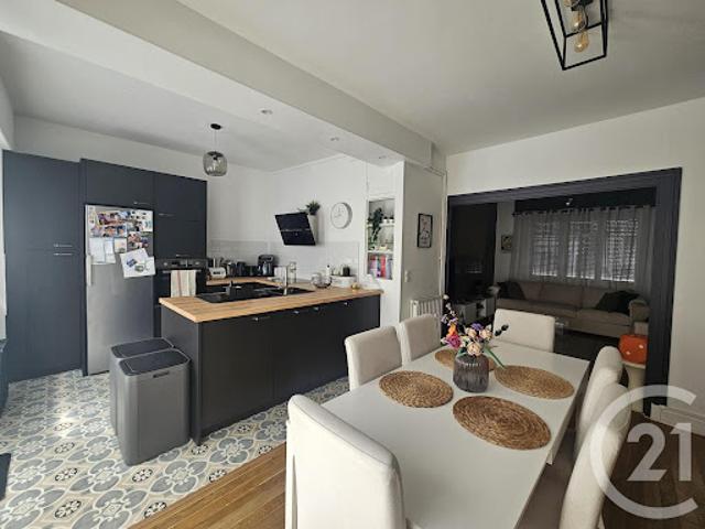 Location Maison 5 pièces 102.8 m2 Chateauroux