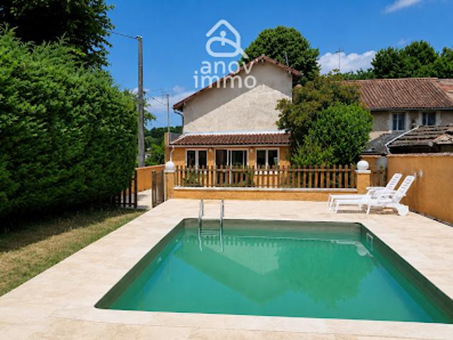 Location Maison 5 pièces 103 m2 Mouthiers sur Boëme