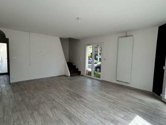 Location Maison 5 pièces 103m²
