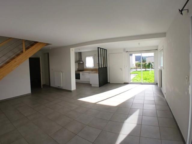 Location Maison 5 pièces 103m² ST BRIEUC 22000