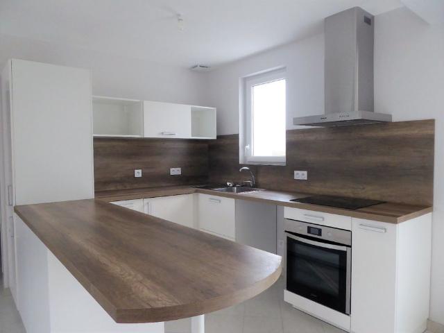 Location Maison 5 pièces 115m² NERCILLAC 16200