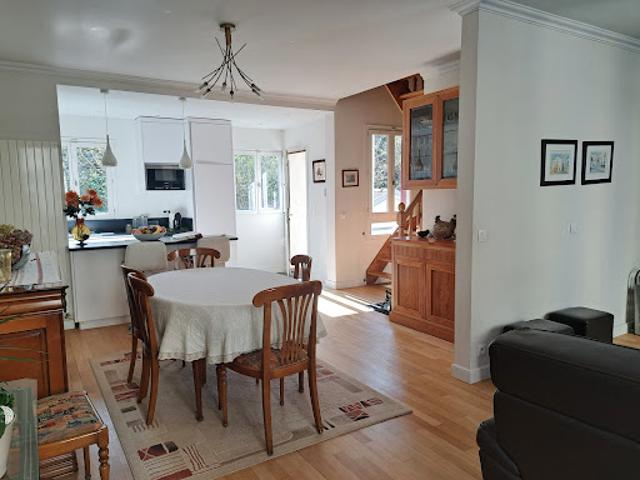 Location Maison 5 pièces 116 m2 Versailles