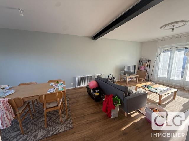 Location Maison 5 pièces 116m²