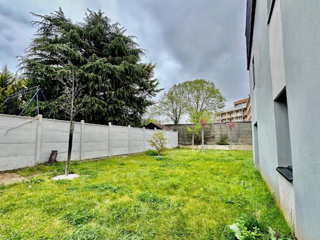 Location Maison 5 pièces 117 m2 Chatou
