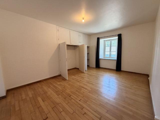 Location Maison 5 pièces 117m² PLABENNEC 29860