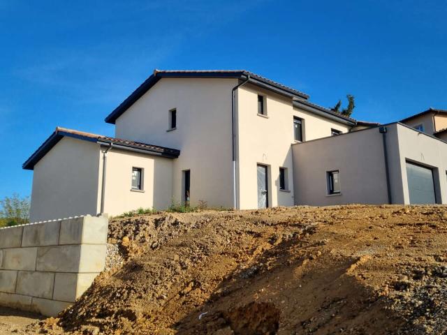 Location maison 5 pièces 112 m² Assieu 38150