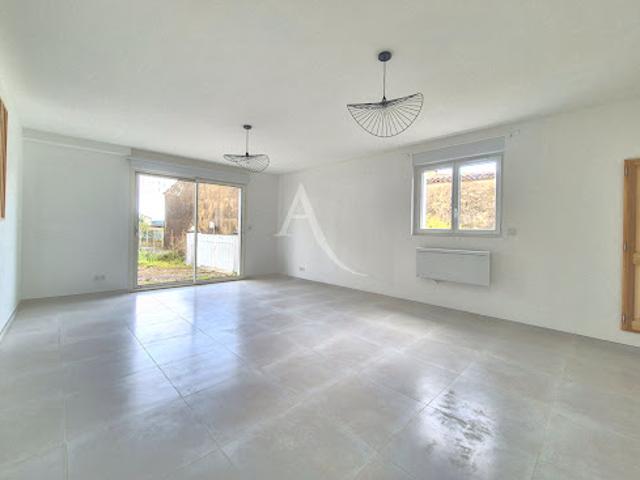 Location Maison 5 pièces 11 m2 Villelongue d'Aude