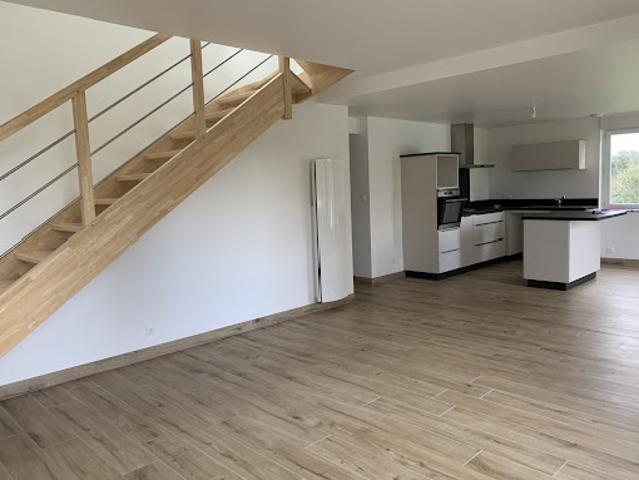 Location Maison 5 pièces 125 m2 Guénin