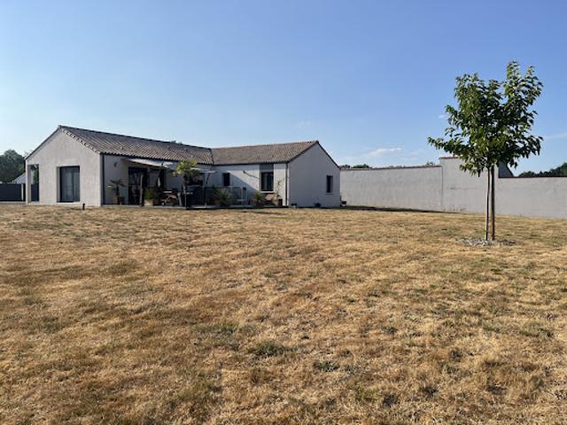 Location Maison 5 pièces 126 m2 Saint Lumine de Coutais