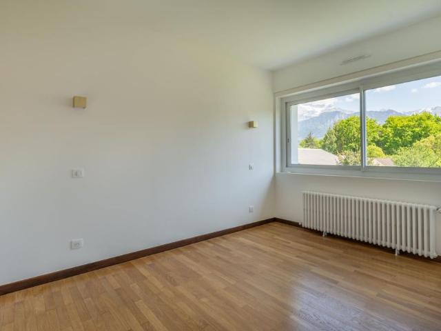 Location Maison 5 pièces 126m² ST JORIOZ 74410