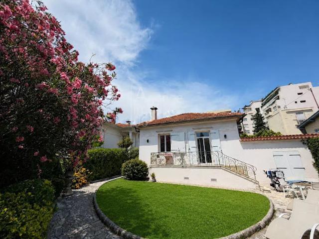 Location Maison 5 pièces 127 m2 Cannes