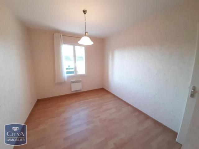 Location Maison 5 pièces 128m² ST ASTIER 24110