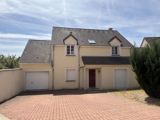 Location Maison 5 pièces 121 m2 à Fontaine la Guyon
