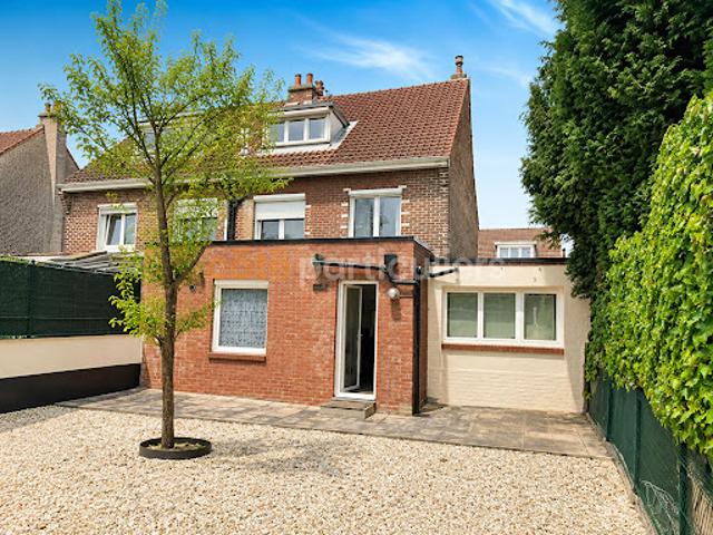 Location Maison 5 pièces 122 m2 Faches Thumesnil