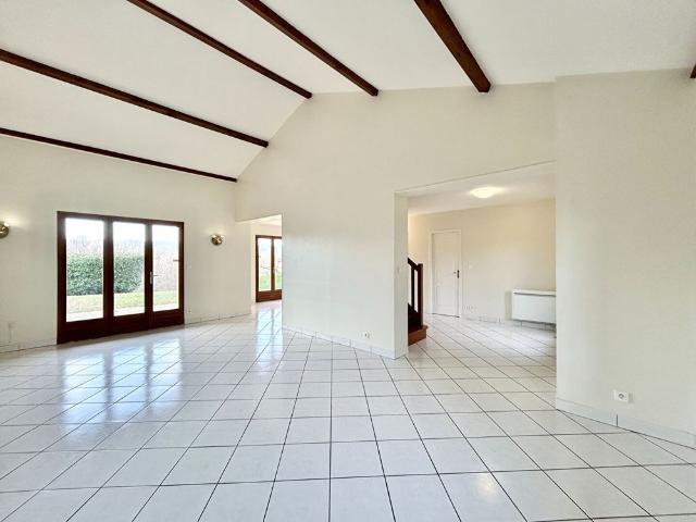Location Maison 5 pièces 122m² FRANCHEVILLE 69340