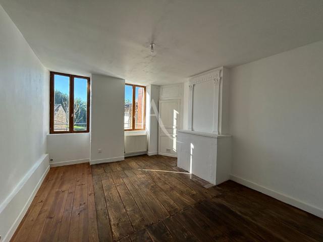 Location maison 5 pièces, 136.00m², Saint Genis de Saintonge