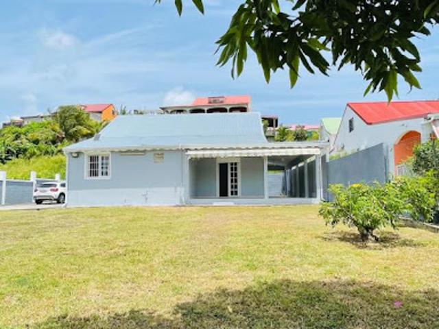 Location Maison 5 pièces 136.47 m2 Baie mahault