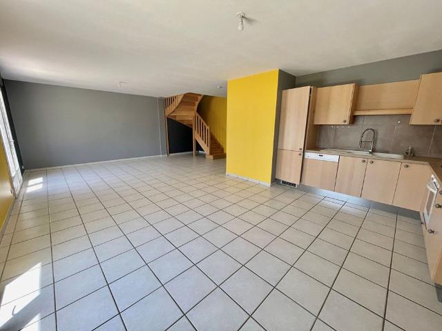 Location maison 5 pièces, 130.00m², L'Isle Jourdain