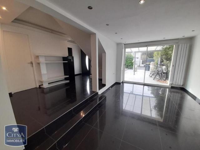 Location Maison 5 pièces 144m² ANGERS 49000