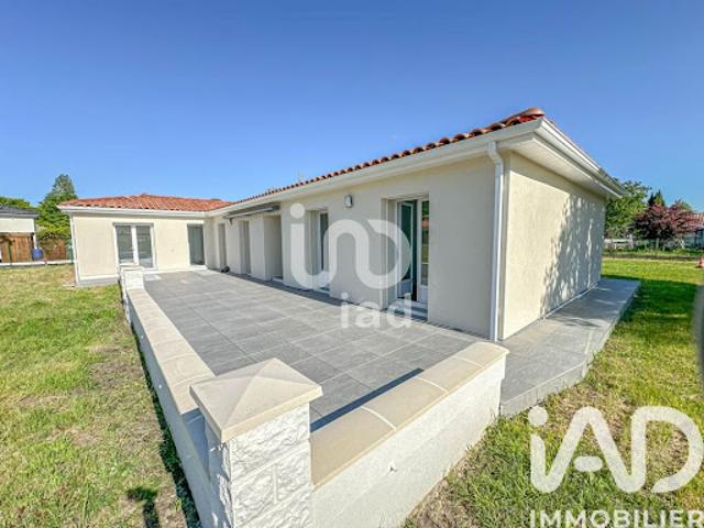 Location Maison 5 pièces 140 m2 Le Pian Médoc