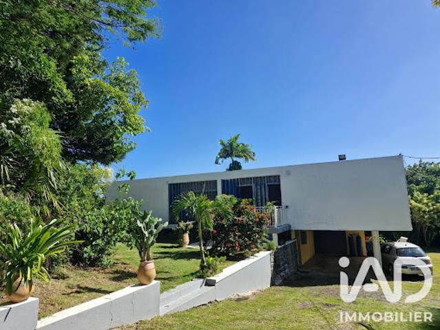 Location Maison 5 pièces 140 m2 Les abymes