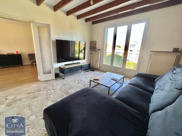 Location Maison 5 pièces 143m² CHATENOY LE ROYAL 71880