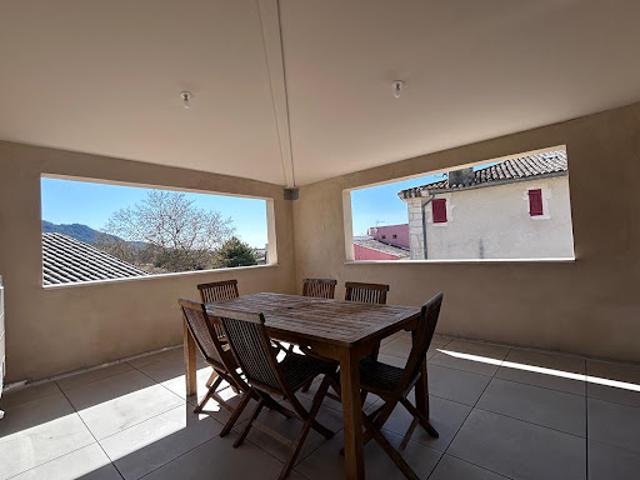Location Maison 5 pièces 156 m2 Saint Paul Trois Châteaux