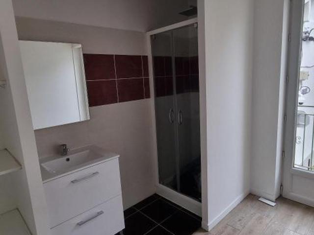 Location Maison 5 pièces 159m² AGEN 47000