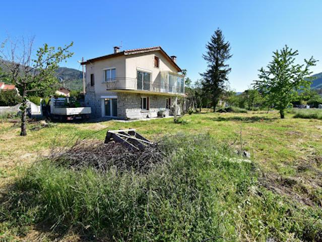 Location Maison 5 pièces 150 m2 Digne les Bains