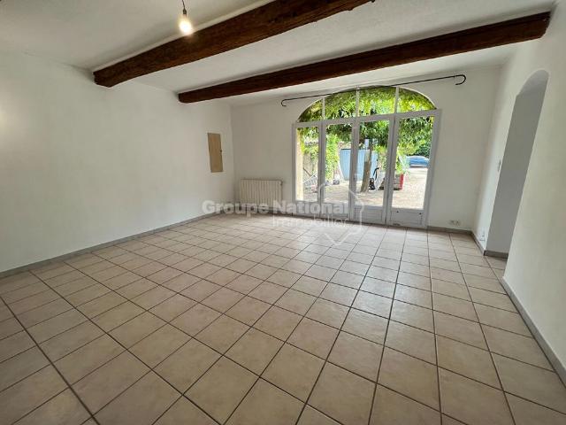 Location Maison 5 pièces 151m²
