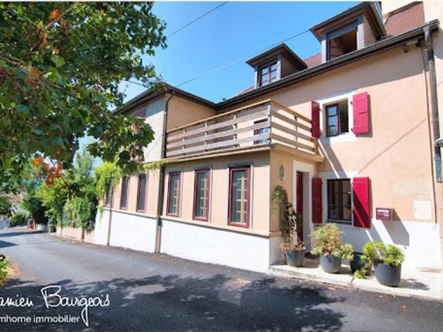 Location Maison 5 pièces 167 m2 Divonne les Bains