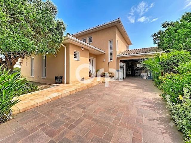 Location Maison 5 pièces 163.14 m2 Théza
