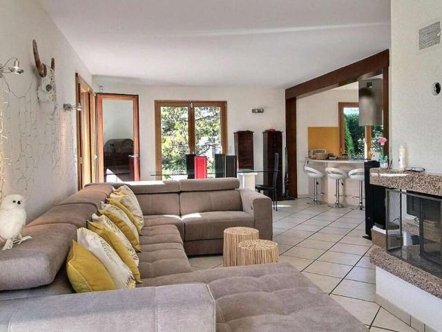 Location maison 5 pièces 170 m² Excenevex 74140